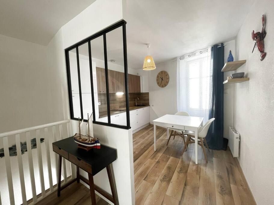 Charmante Maison Au Village Gruissan Eksteriør billede