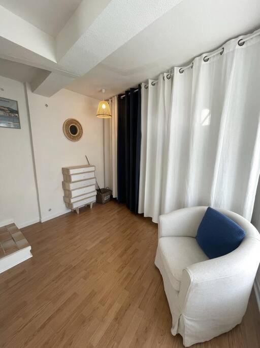 Charmante Maison Au Village Gruissan Eksteriør billede